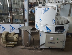 48頭半自動(dòng)內(nèi)吹干機(jī)